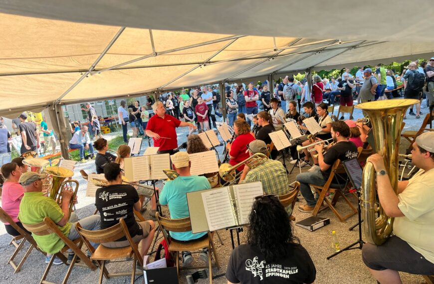 Am 1. Mai auf zum Waldfest der Stadtkapelle!