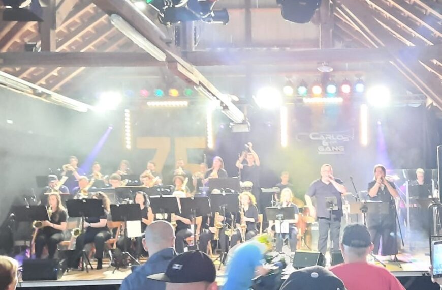 „Carlos & The Gang“ beim Jubiläumsfest des Musikverein Rohrbach